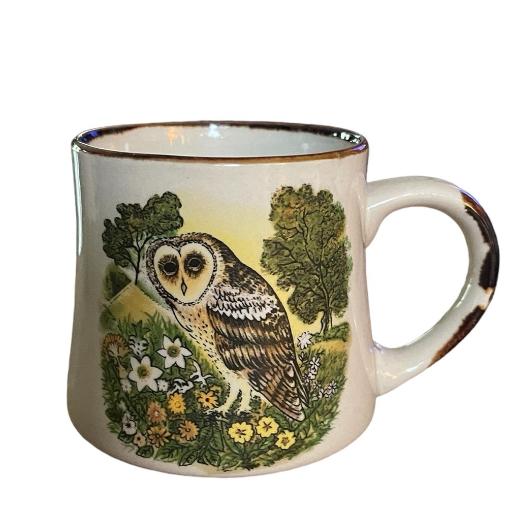 Vintage Owl in Meadow Coffee Mug Unbranded Flowers Trees